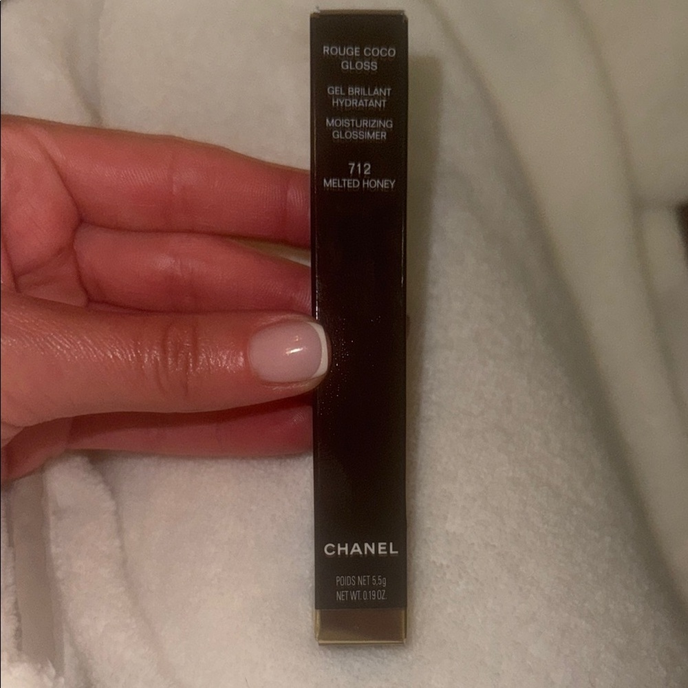 CHANEL Rouge Coco Gloss - 712 - MELTED HONEY